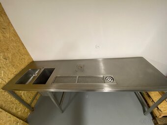Výčepní pult, nerezový stůl - 5