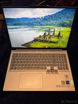 Lenovo Legion Slim 5 16IRH8 Misty Grey kovový - 5
