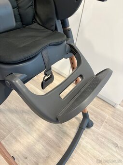 Rostoucí jídelní židlička - 5