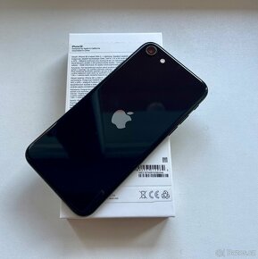 iPhone SE 2022 64GB modrá - 5