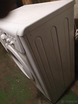 PRACKA INDESIT,BOCNI PLNENI,6KG,DISPLEJ,1000 OT. - 5