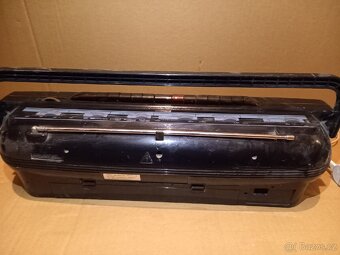 Toshiba rádio jezevčík - 5