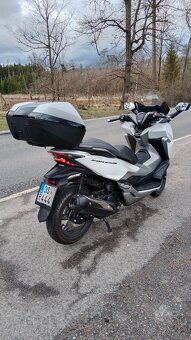 Honda Forza NSS 300 - 5
