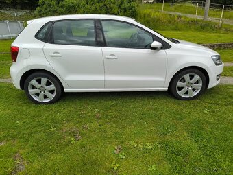 VW Polo 1.2TSI 77kW Výhřev, Digi klima, Xenony - 5
