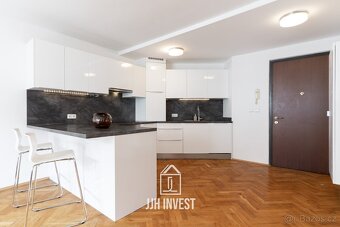 Prodej bytu 2+kk, 47,55 m2 – Praha | Krásný byt po rekonstru - 5