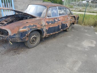 Prodám náhradní díly na Tatra 603 - 5