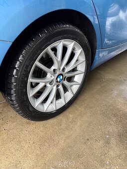 BMW 118i - 5