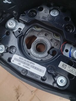 MERCEDES BENZ ML W164 RV 2005-2009 VOLANT KOŽENÝ - 5