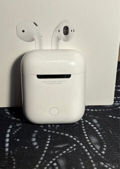 Apple AirPods 2019 - 5