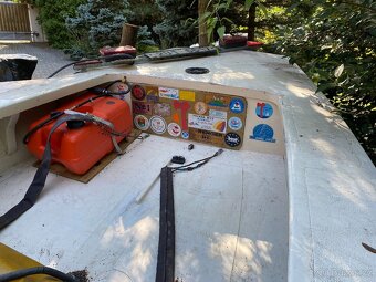 Laminátová loď PIRÁT - 5