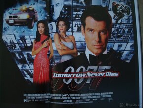 James Bond 50 let filmových plakátů USA - 5