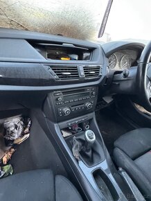 BMW x1 e18d xDrive na díly - 5