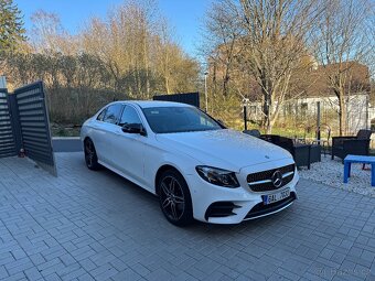 Mercedes E w213 sedan 4matic amg line - 5