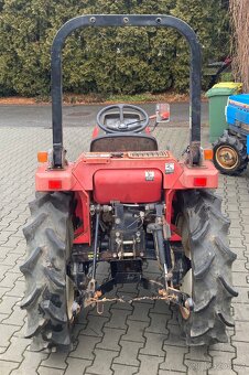 Japonský malotraktor Mitsubishi MT201, traktor 4x4 - 5
