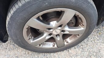 VW Passat combi 1.6i, r. 2004, Climatronic, ALU R16, tažné - 5