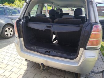 Opel Zafira 1.8, ČR, 7 míst - 5
