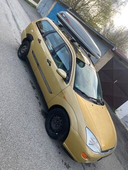 Prodám Ford focus 1.8 benzín - 5