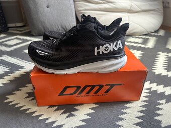 Hoka Clifton 9 - 5