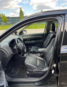 Mitsubishi Outlander 2.2 DI-D 4WD Instyle 4x4 - 5