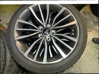 Alu kola + Pneu orig. zimní KIA STINGER 18" 225/45 - 5