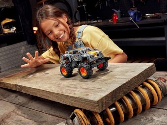 42118 a 42119 LEGO Technic - Monster Jam cars - 5