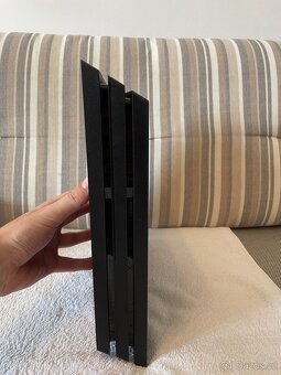 PlayStation 4 Pro 1 TB - 5