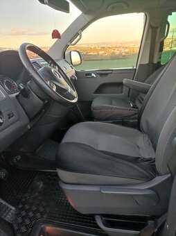 Volkswagen Caravelle T5 2.0 TDI 2013 DPH - 5