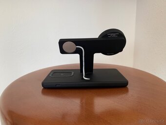 Bezdrátová nabíjecí stanice FIXED - 5