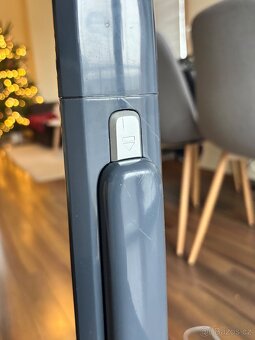 Electrolux tyčový vysavac - 5