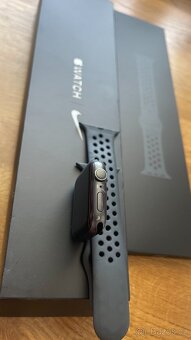 Apple Watch Nike Series 6 44mm - 5