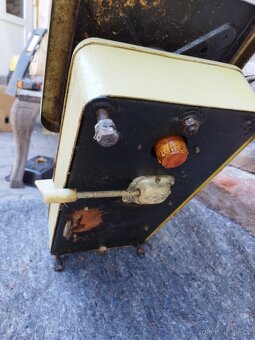 P: Stará váha Tonava- potravinářská atd. - 5