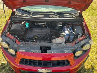 Chevrolet Aveo 1.2 - 5