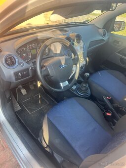 Ford fiesta 2007 - 5