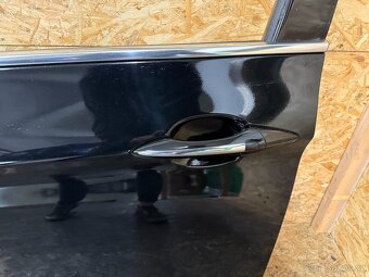 KOMPLETNĚ NASTROJENÉ LEVÉ PŘEDNÍ DVEŘE HYUNDAI I40 UB6 - 5
