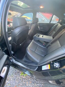 BMW e60 530i FULL VÝBAVA - 5