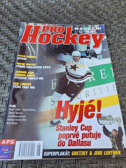 Pro Hockey Magazín CZ, 18 čísel, období 99/00 - 5