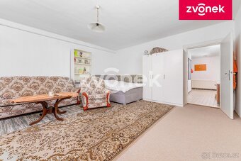 RD v centru obce Zádveřice - 5