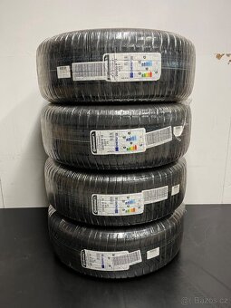 Enyaq/Elroq R19 Nová zimní sada Crystal - 5