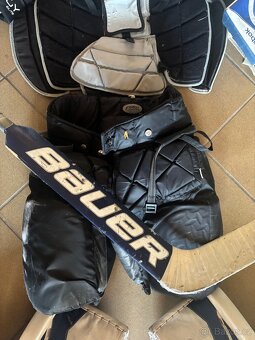 Prodam hokejovou brankářskou vystroj - 5