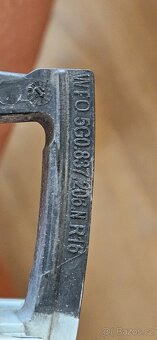 Klika pravých dveří 5G0837206N - 5