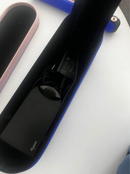 Žehlička na vlasy Dyson - 5