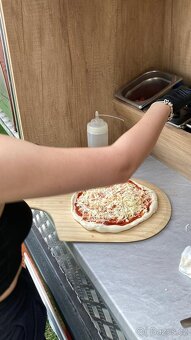 FOODTRUCK PIZZA - 5