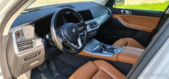 BMW X5 4.0i - 5