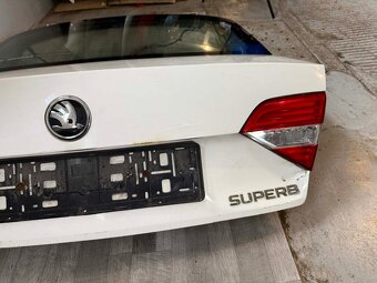 ŠKODA SUPERB 2 LIFT zadní víko LIFTBACK / SEDAN - LF9E - 5