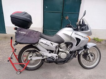Honda XL650V Transalp (2002) - 5
