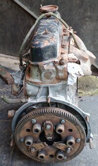 Motor Škoda 100 s hliníkovou vanou + díly - 5