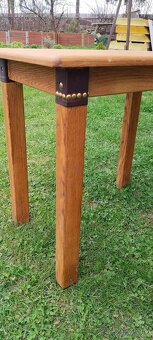 Dubový stolek - 5