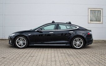 Tesla Model S 85 Free Supercharger - 5