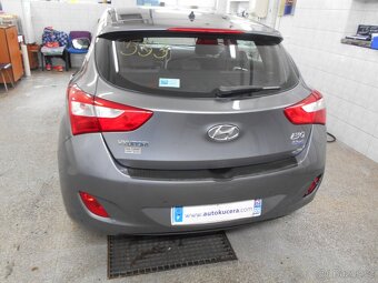 Hyundai i30 1,6 CRDi 110 - 5