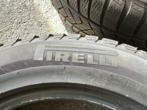 Prodám 2x zimní pneu Pirelli Sottozero 3 205/60 R16 - 5